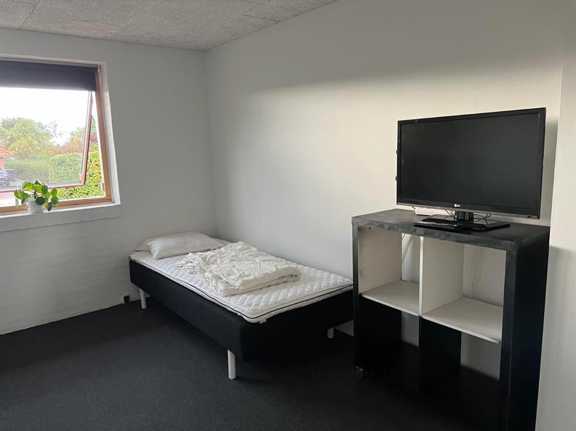 Ebbesens Bed&Bath - two double rooms Herning Exterior foto